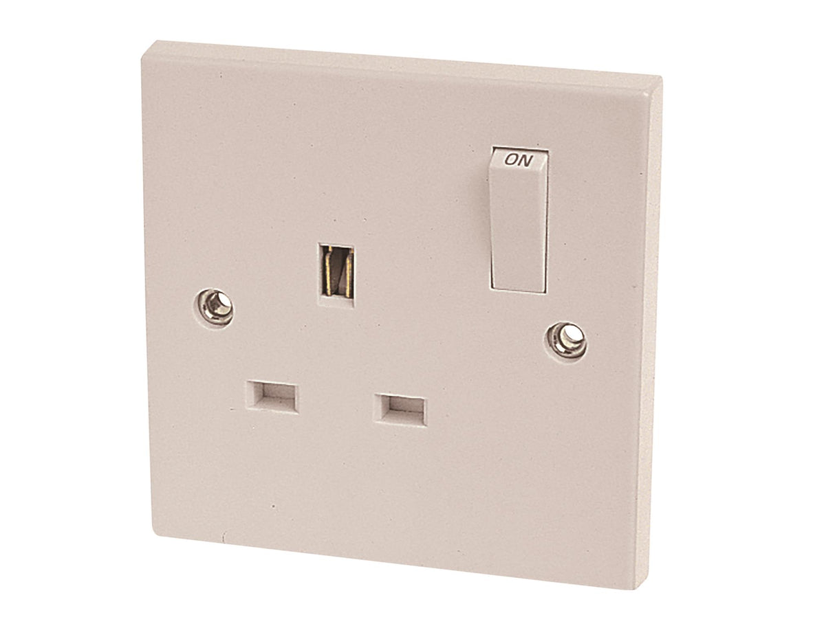 Dencon Switched Socket 13A