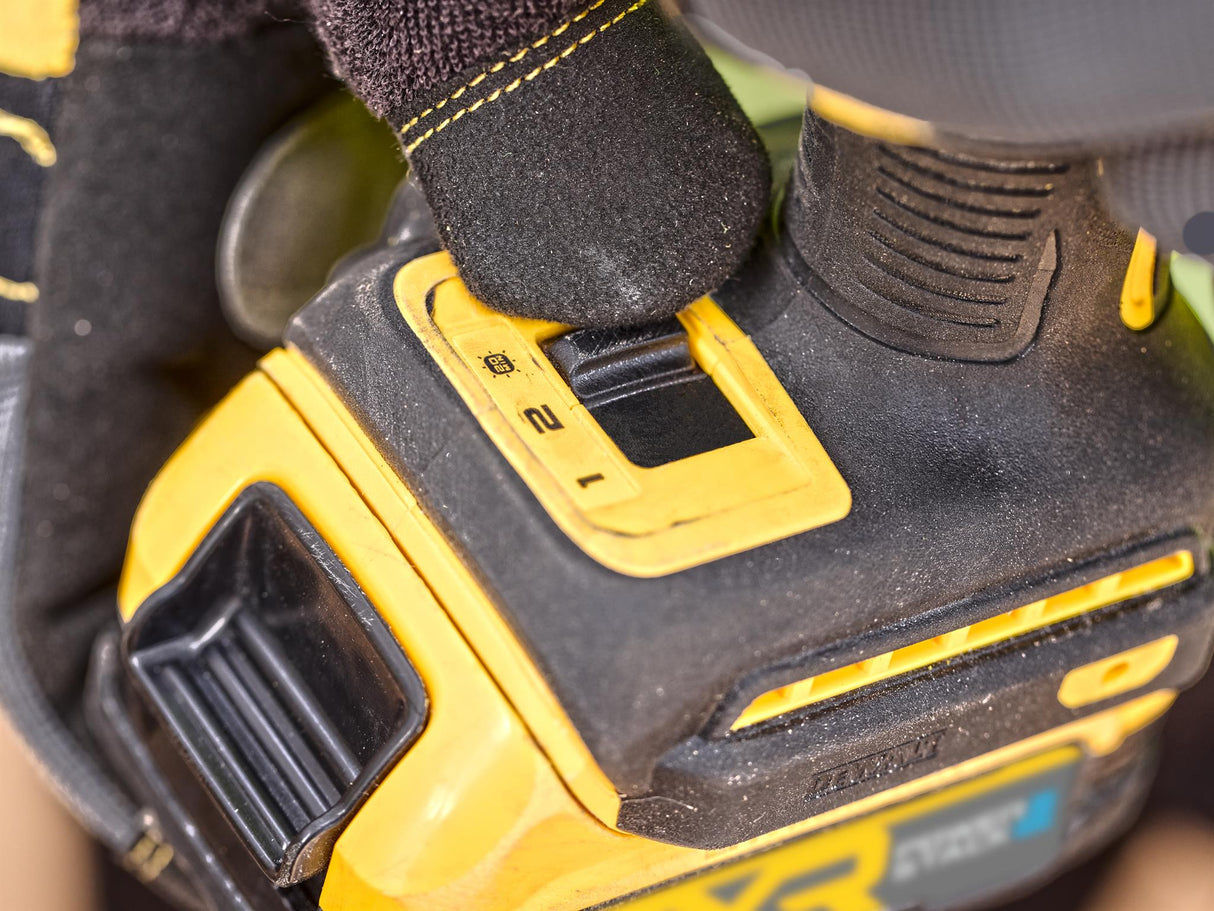 DEWALT DCF870E2T Hyrdralic Impact Driver 18V 2 x 1.7Ah POWERSTACK Li-ion