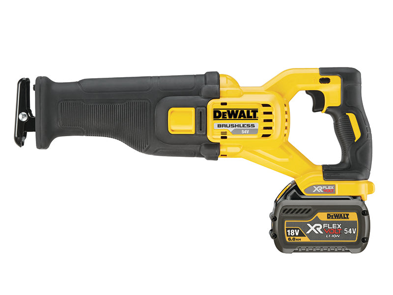 DEWALT DCS388 XR FlexVolt Reciprocating Saw