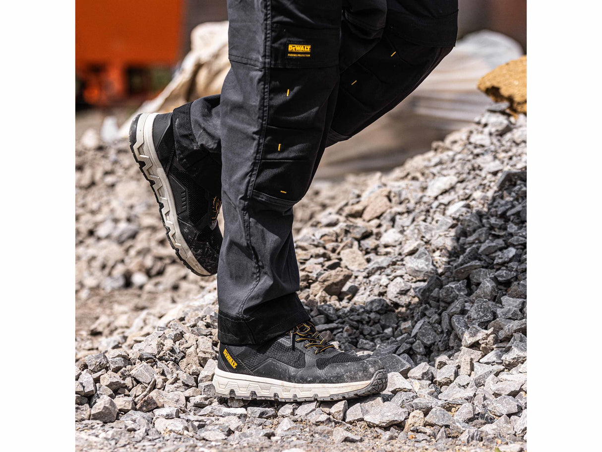 DEWALT Lamar Lightweight Safety Trainers