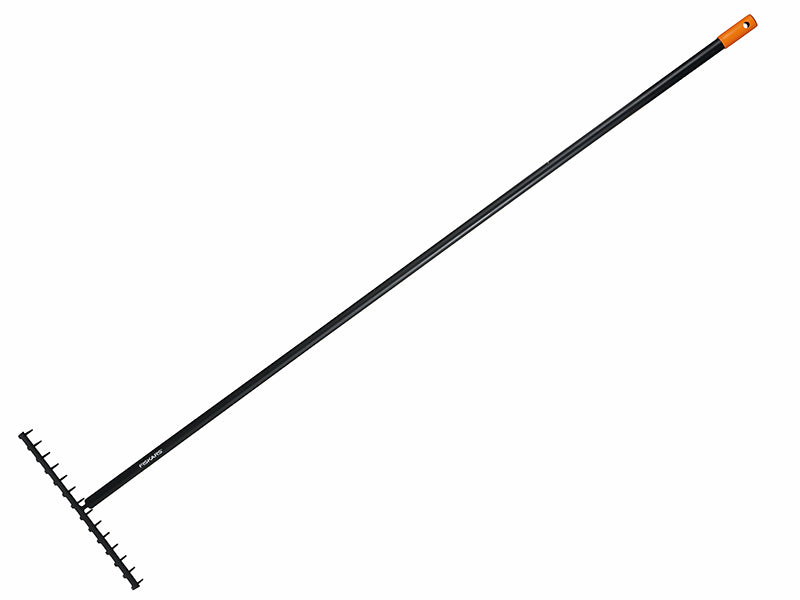Fiskars Solid Soil Rake