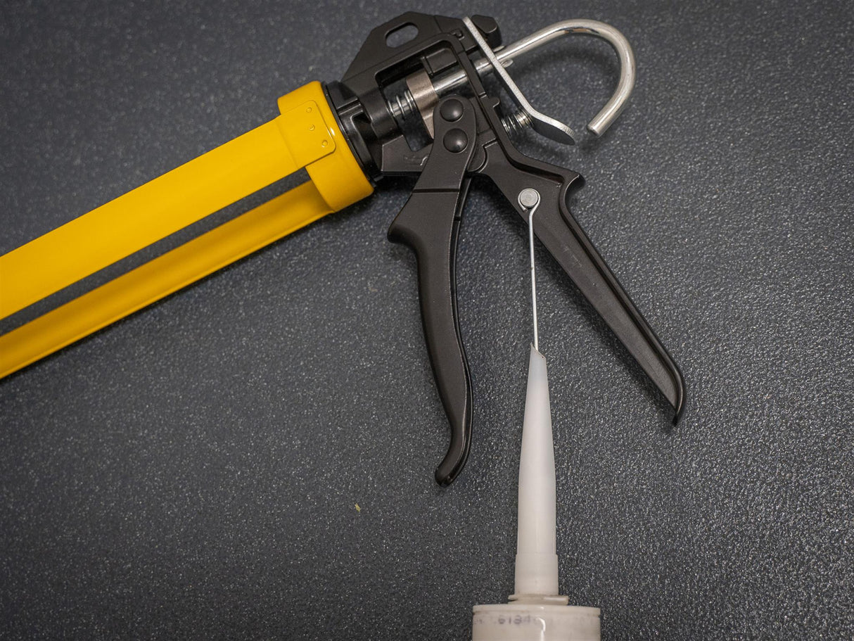 Roughneck Roughneck Heavy Duty Sealant Gun 10.1/2 IN