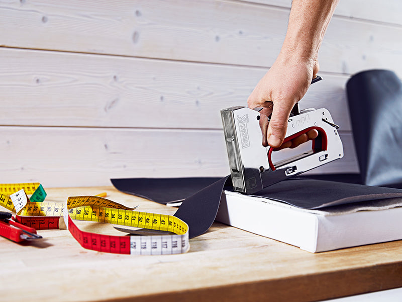 Rapid PRO Heavy-Duty Hand Tackers (6-8mm)