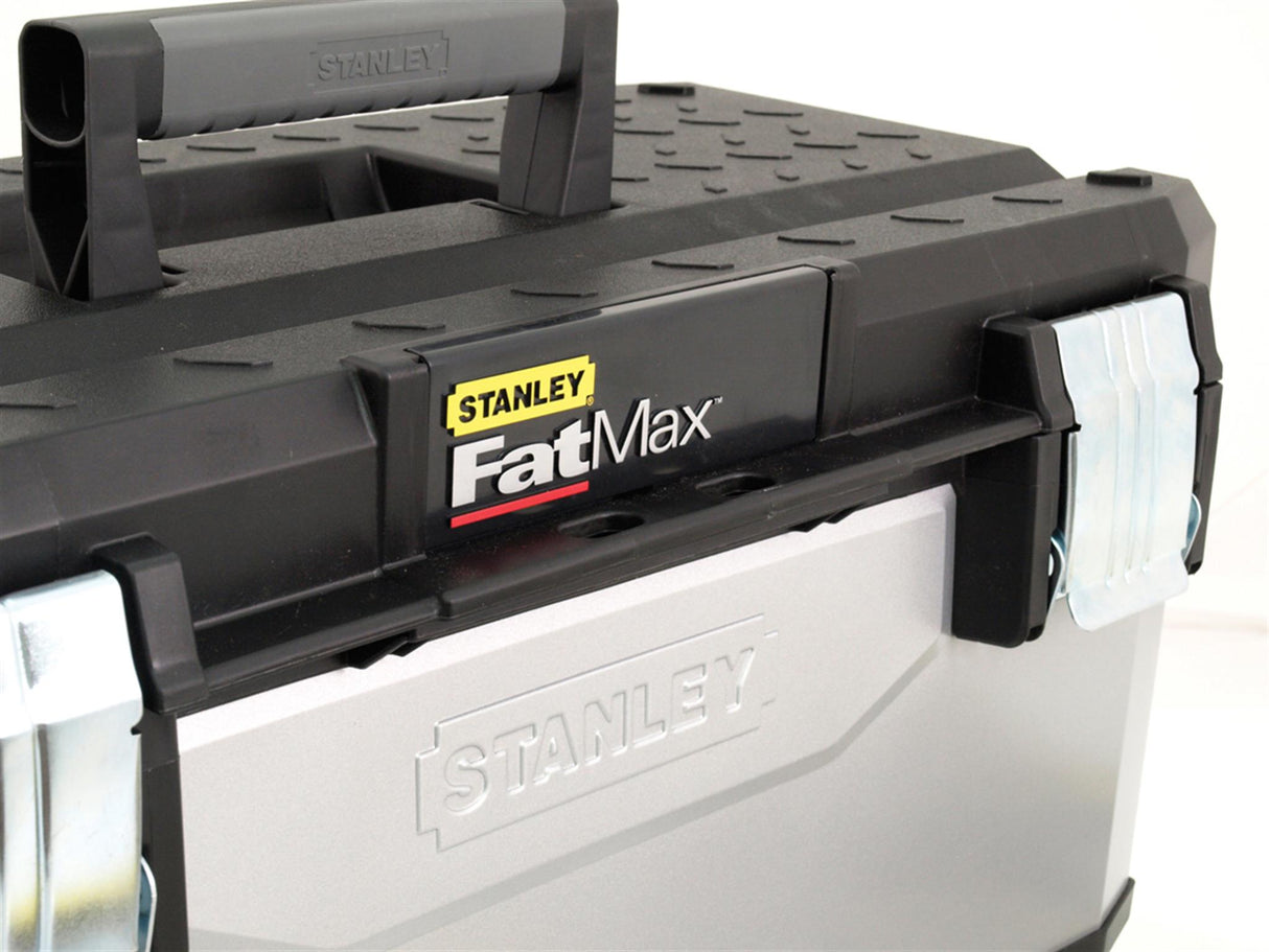 STANLEY® Metal & Plastic Toolbox