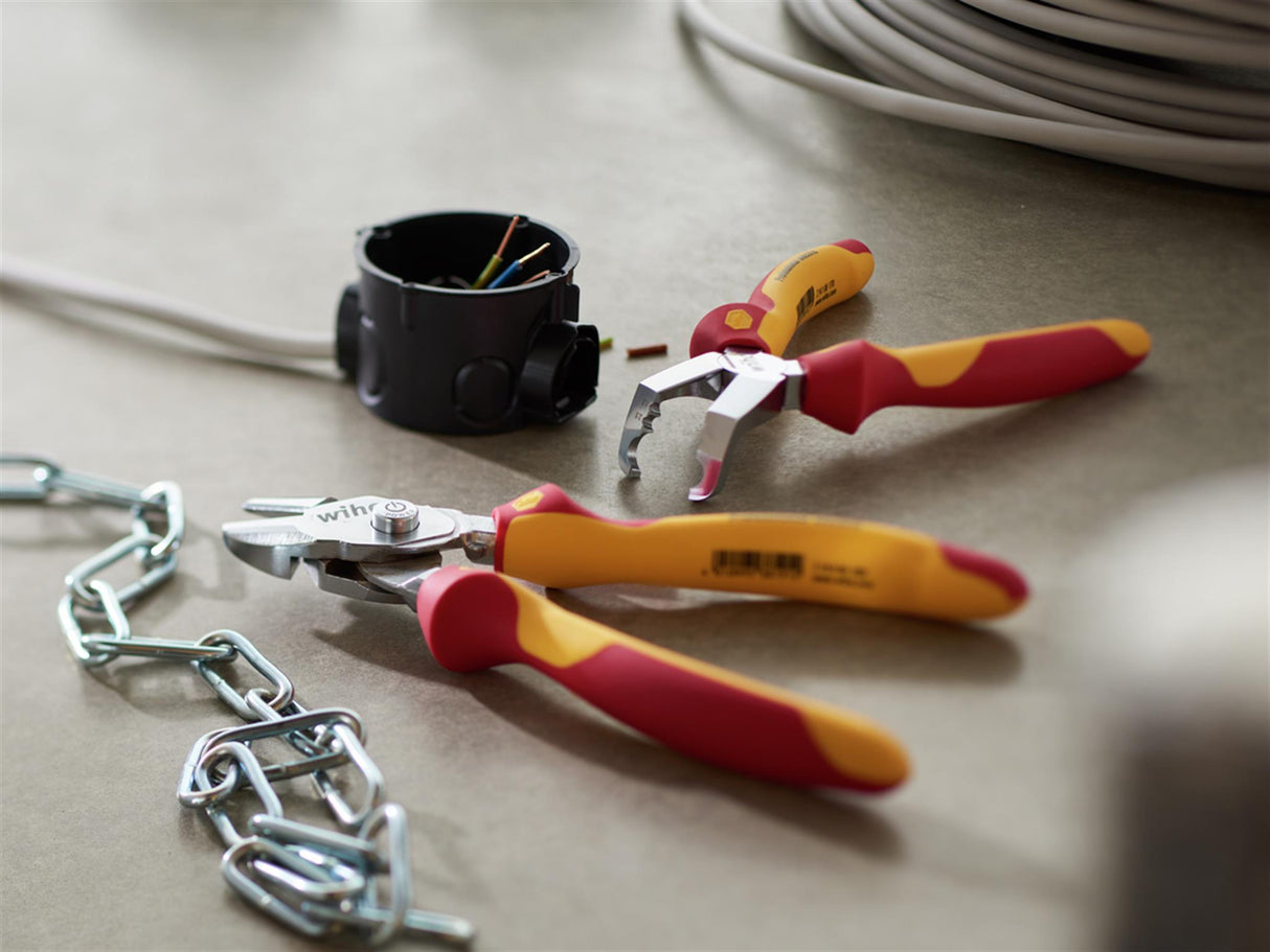 Wiha BiCut® Professional electric Diagonal Cutters with DynamicJoint® 200mm