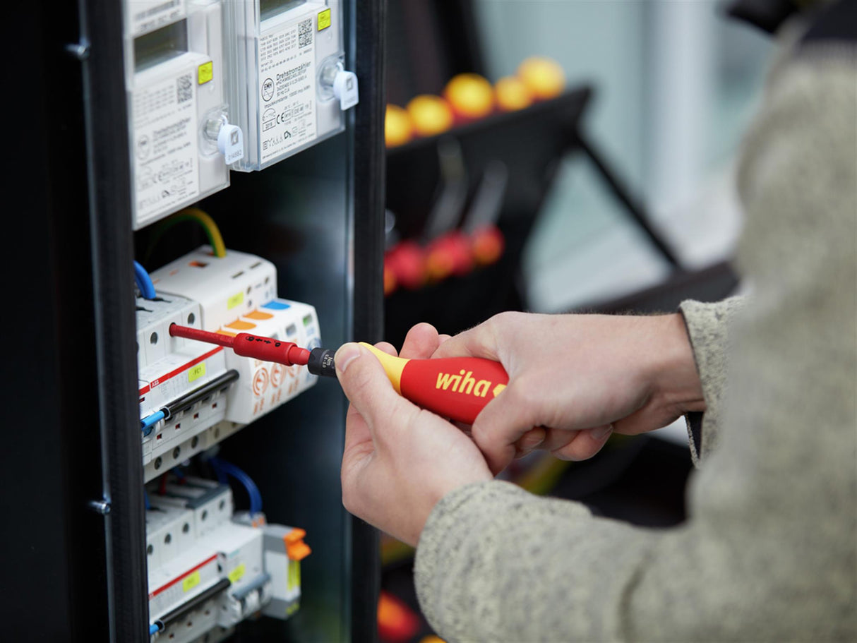 Wiha TorqueVario®-S electric Screwdriver Set, 14 Piece