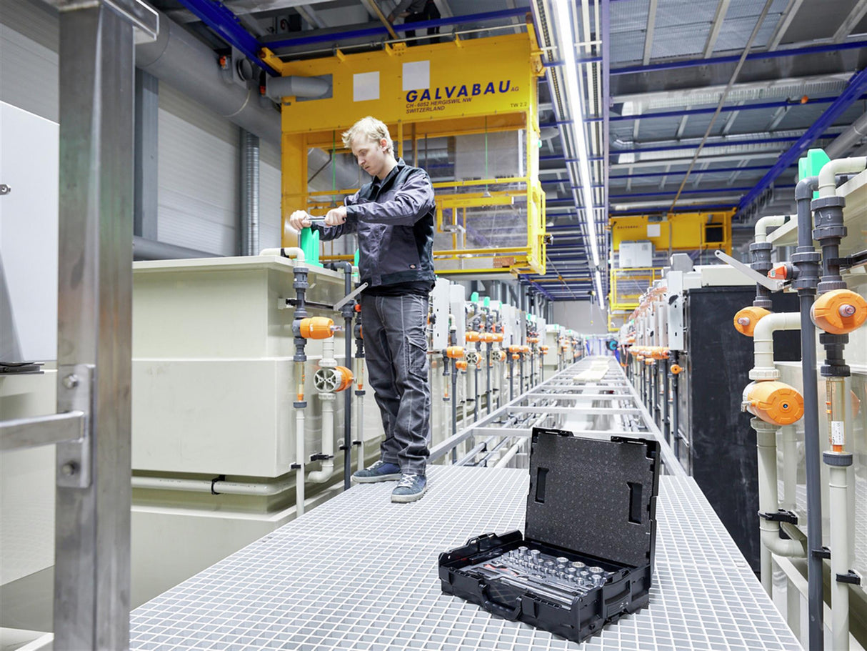 Wiha 1/4in & 1/2in Nut Driver & Bit Set, 60 Piece (inc. Case)