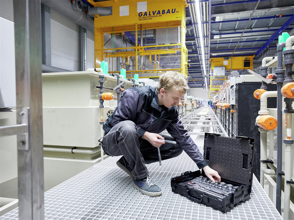 Wiha 1/4in & 1/2in Nut Driver & Bit Set, 60 Piece (inc. Case)