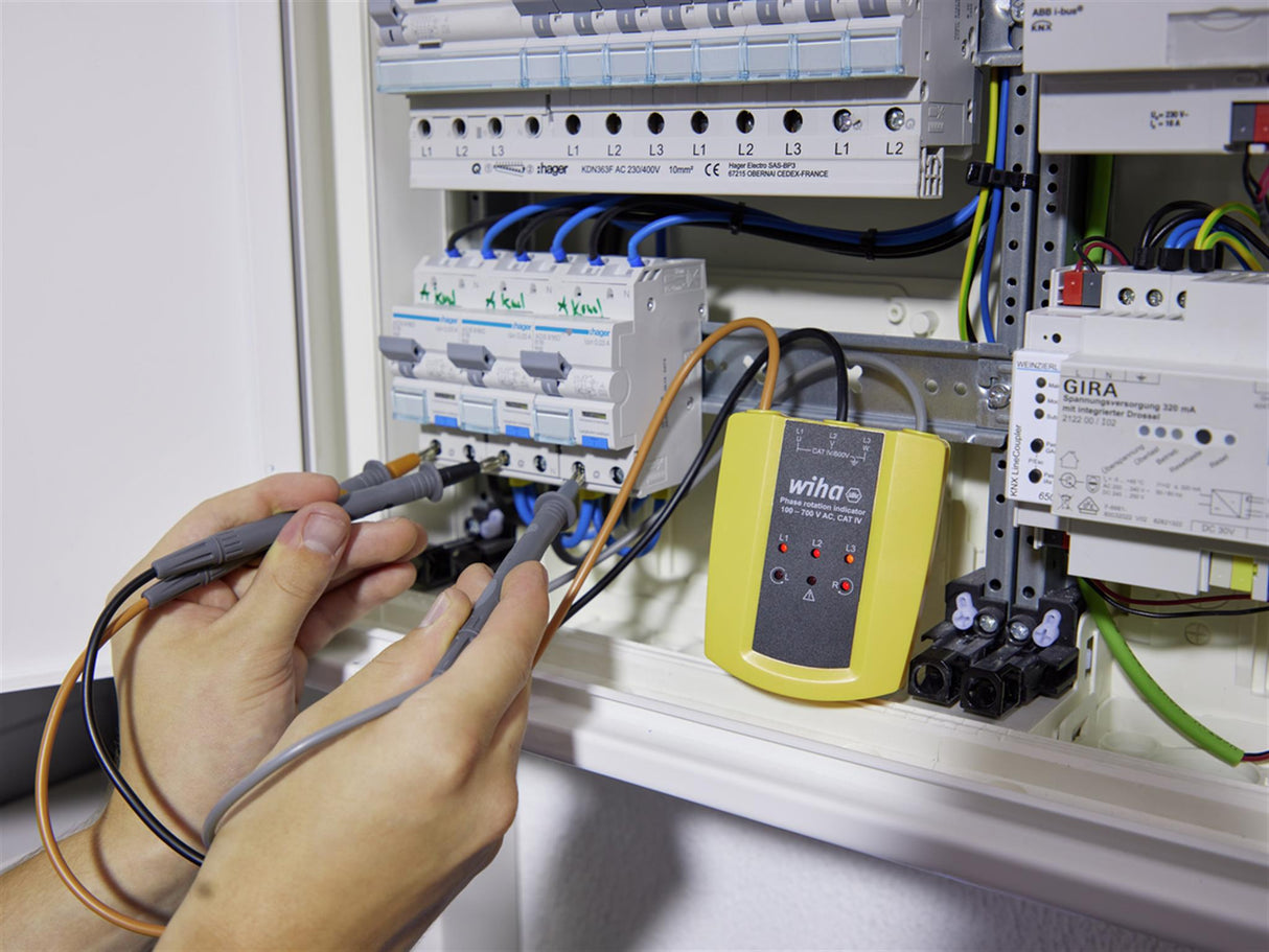 Wiha Rotational Field Indicator 100 - 700 V AC, CAT IV