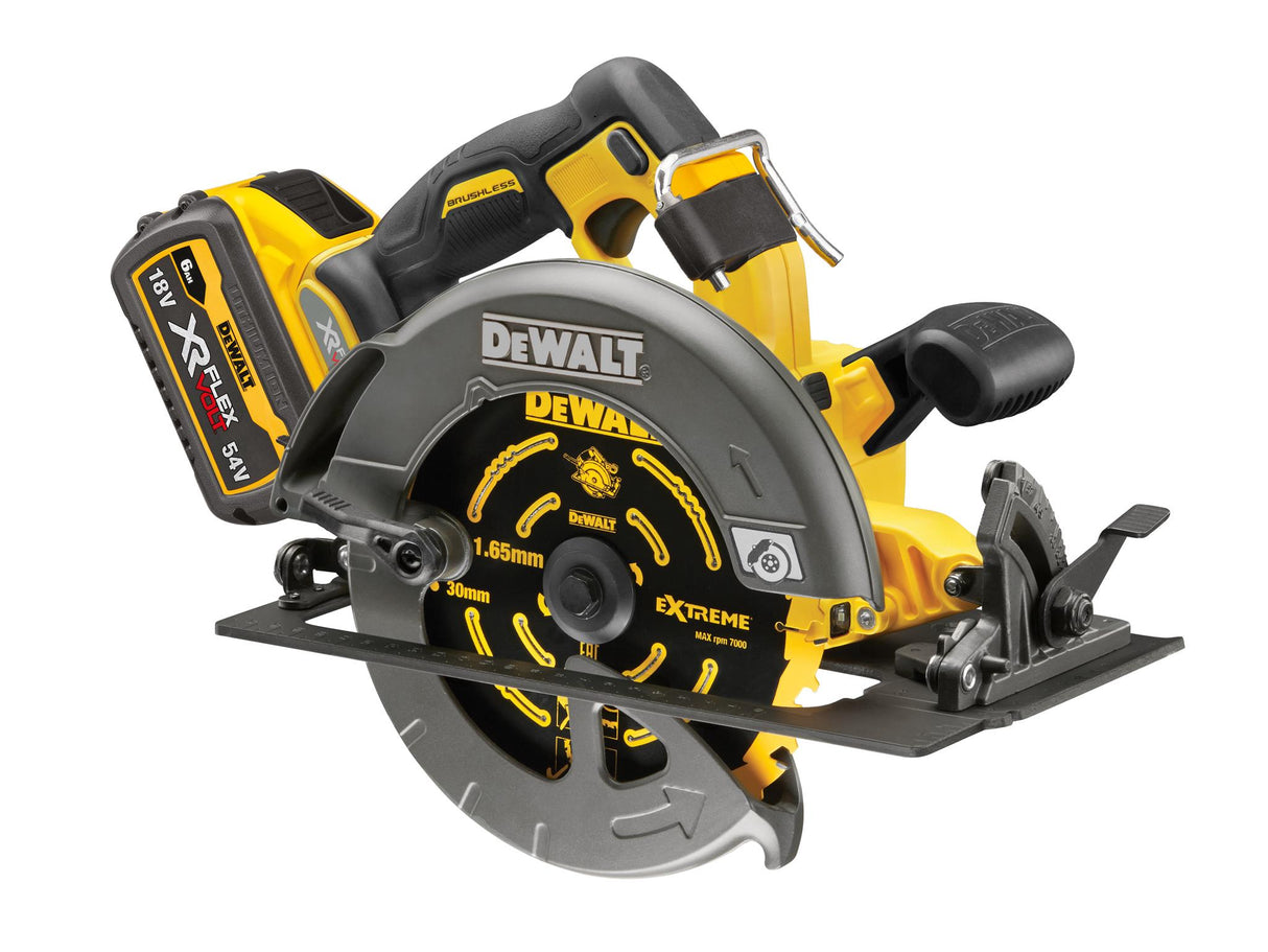 DEWALT DCS578 XR FlexVolt Circular Saw, 190mm