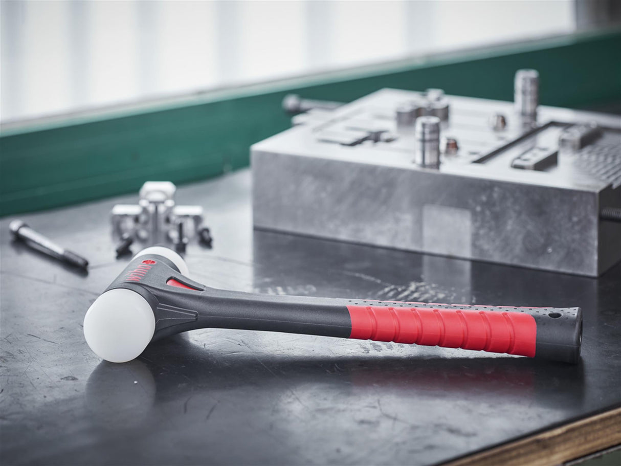 Wiha FibreBuzz® Soft-Faced Hammer 740g