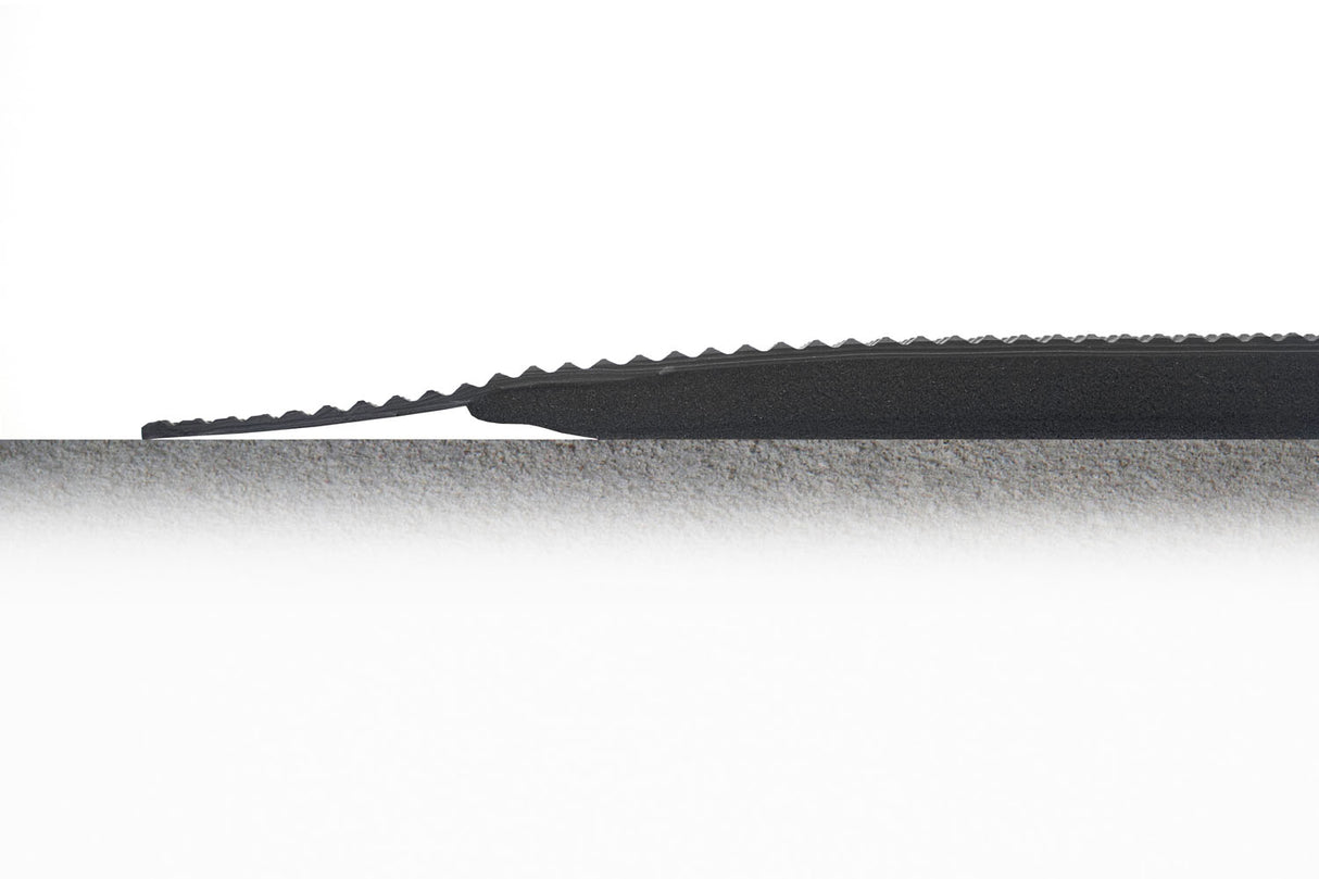 Coba Diamond Tread Black